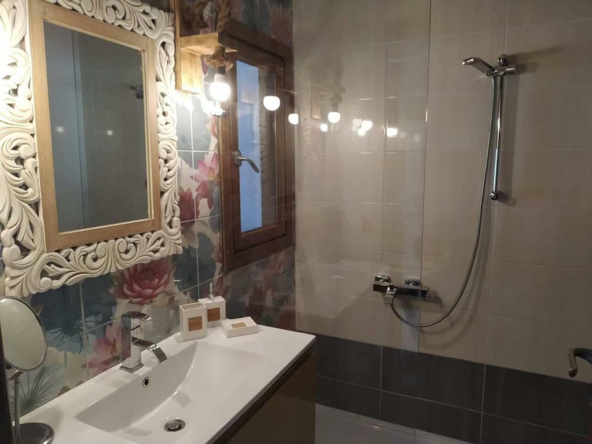 Loutraki Μοναδικής Θέσης Διαμέρισμα Στη Θάλασσα المظهر الخارجي الصورة